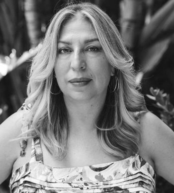 HRLauraB&W HRLauraB&W